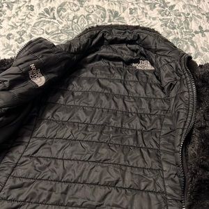 Well loved reversible northface jacket. Size small